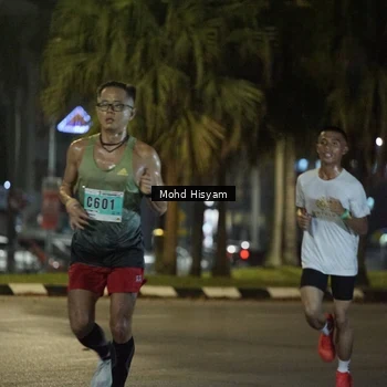 Runner Photo 8989212