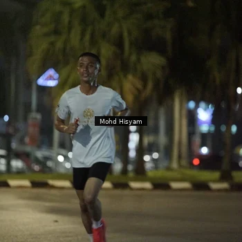 Runner Photo 8989215