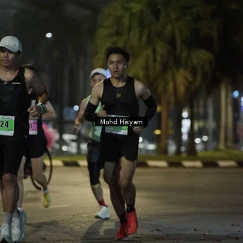 Runner Photo 8989269