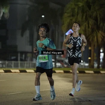 Runner Photo 8989312