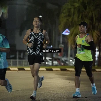 Runner Photo 8989317
