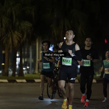 Runner Photo 8989343