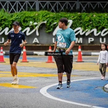 Runner Photo 8989346