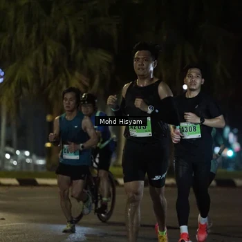 Runner Photo 8989349
