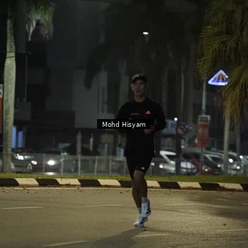 Runner Photo 8989393