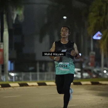 Runner Photo 8989404