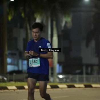 Runner Photo 8989463