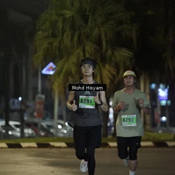 Runner Photo 8989472