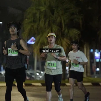 Runner Photo 8989475