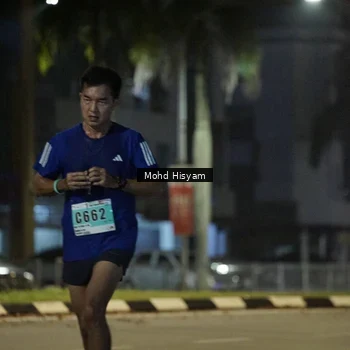 Runner Photo 8989484