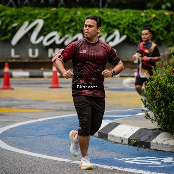 Runner Photo 8989493