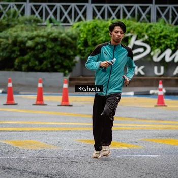 Runner Photo 8989550