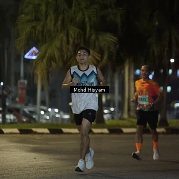 Runner Photo 8989668