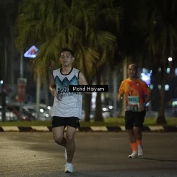 Runner Photo 8989670