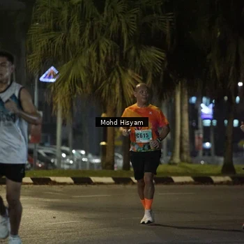 Runner Photo 8989677