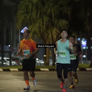 Runner Photo 8989694