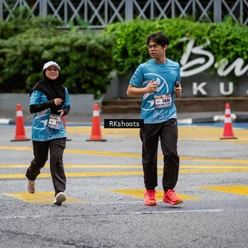 Runner Photo 8989703