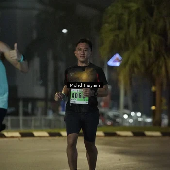 Runner Photo 8989724