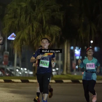 Runner Photo 8989742
