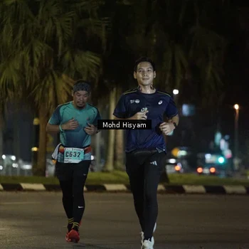 Runner Photo 8989757