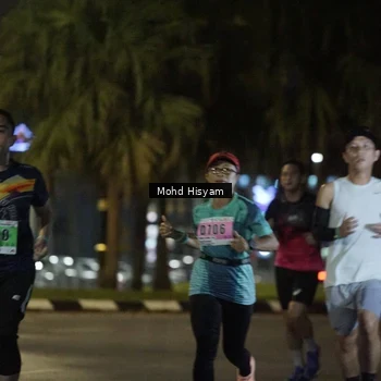 Runner Photo 8989758