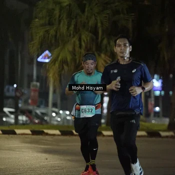 Runner Photo 8989763