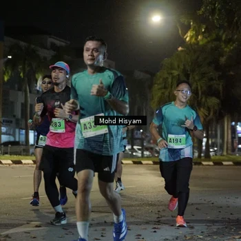 Runner Photo 8989788