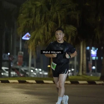 Runner Photo 8989805