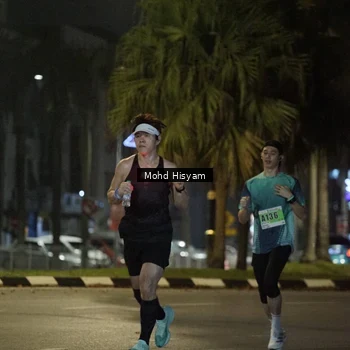 Runner Photo 8989829