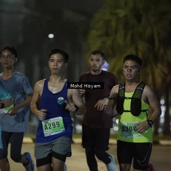 Runner Photo 8989875