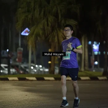 Runner Photo 8989884