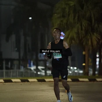 Runner Photo 8989894