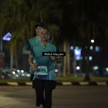 Runner Photo 8989926