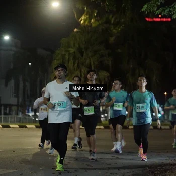 Runner Photo 8989946