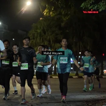 Runner Photo 8989949