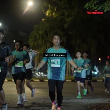 Runner Photo 8989953