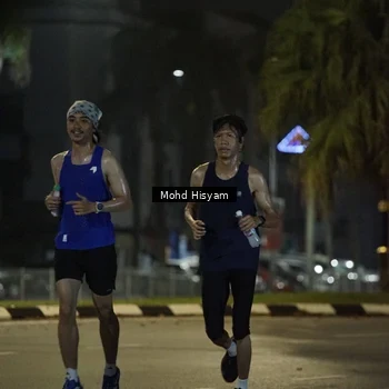 Runner Photo 8990006