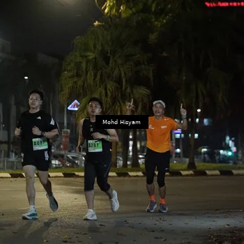 Runner Photo 8990011
