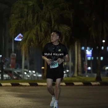 Runner Photo 8990014