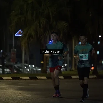 Runner Photo 8990042