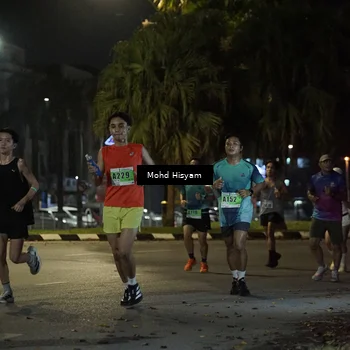 Runner Photo 8990061