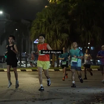 Runner Photo 8990065