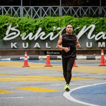 Runner Photo 8990068