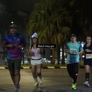 Runner Photo 8990087