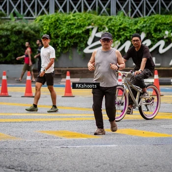 Runner Photo 8990102