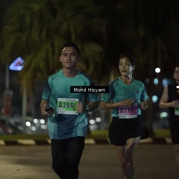 Runner Photo 8990112