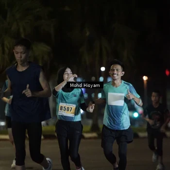 Runner Photo 8990124