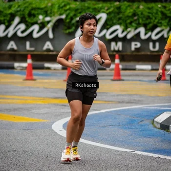 Runner Photo 8990153