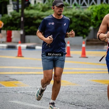 Runner Photo 8990168