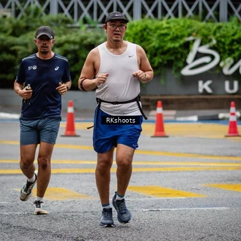 Runner Photo 8990171